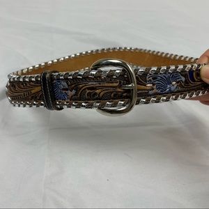 Tony Lama made in USA cowgirl AIMEE name & wave carved leather belt 26
